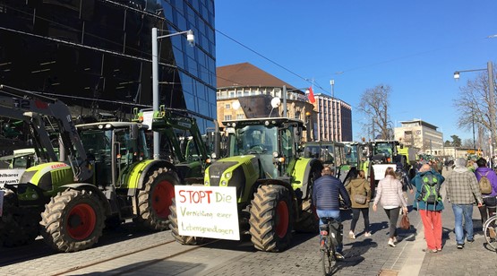 Wieder eine Traktor-Demo