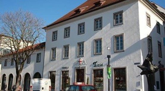 Stadt Freiburg beschließt das Rotteckhaus für das geplante NS-Dokumentations- und Informationszentrum zu erwerben